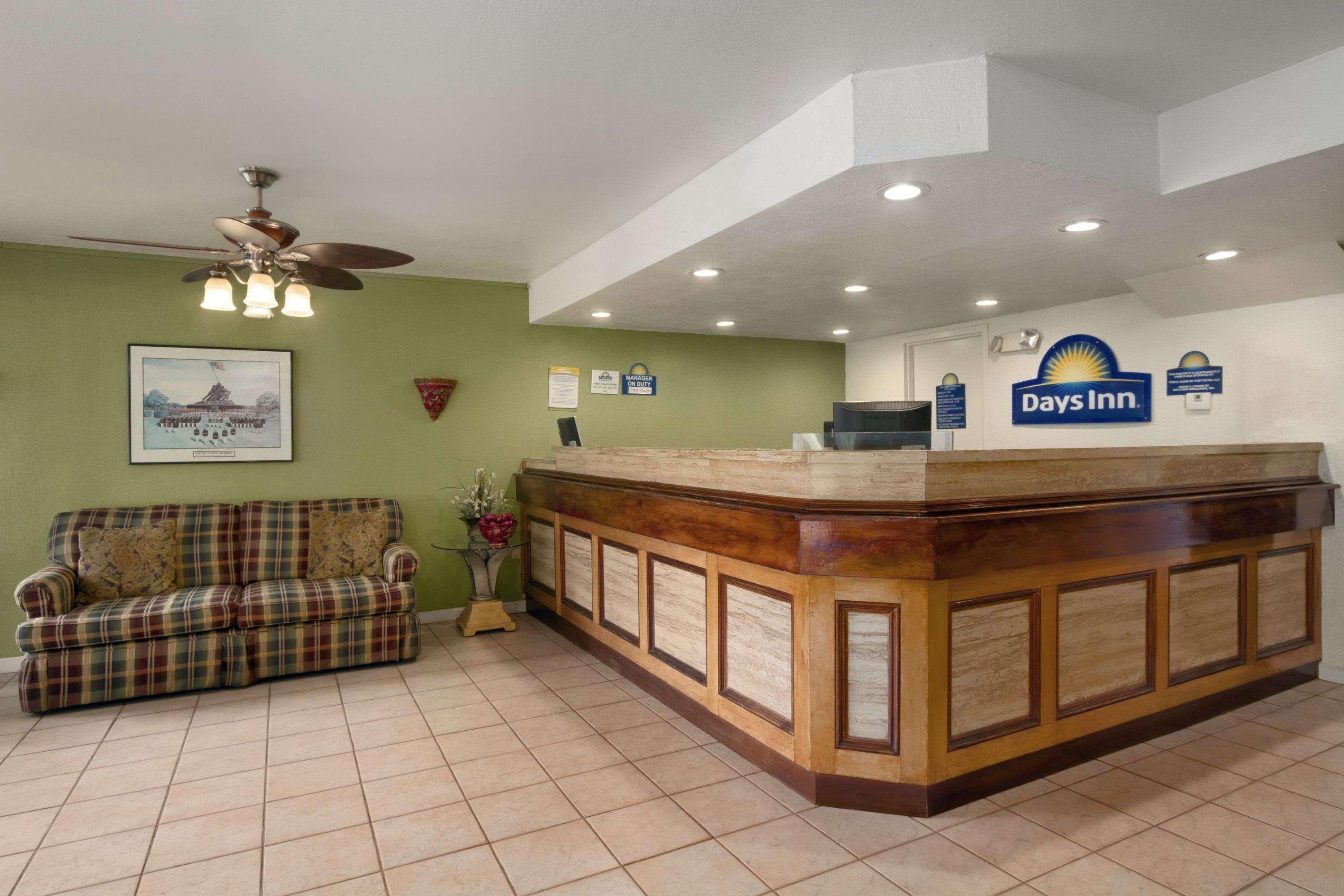 Days Inn By Wyndham Port Royal/Near Parris Island Esterno foto