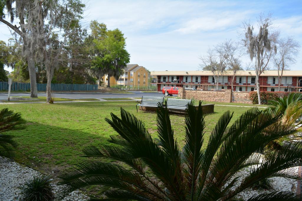Days Inn By Wyndham Port Royal/Near Parris Island Esterno foto