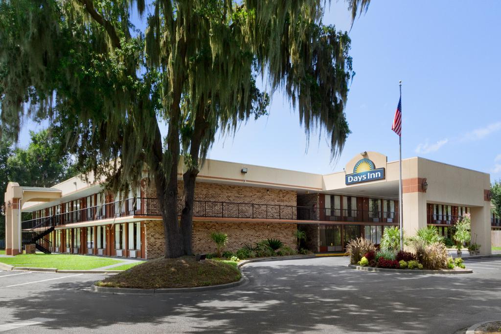 Days Inn By Wyndham Port Royal/Near Parris Island Esterno foto